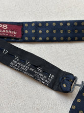 Charger l&#39;image dans la galerie, Chaps by Ralph Lauren noeud papillon marine en soie

