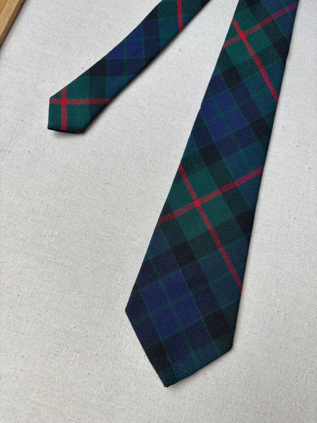 Cravate tartan Gunn en laine vierge Made in Scotland