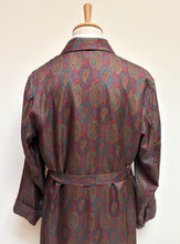 Afbeelding in Gallery-weergave laden, Cerruti robe de chambre paisley vintage à col châle en pure soie Made in France
