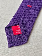 Carica l&#39;immagine nel visualizzatore di Gallery, Altea cravate violette en grenadine de soie Made in Italy
