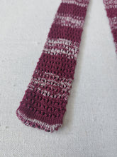 Charger l&#39;image dans la galerie, Cerruti Paris cravate tricot bordeaux en pur coton Made in Italy
