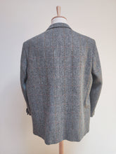 Carica l&#39;immagine nel visualizzatore di Gallery, Harris Tweed X Walbusch blazer vintage à chevrons en tweed 54
