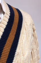 Lade das Bild in den Galerie-Viewer, St Michael pull cricket torsadé 100% laine vierge Made in UK Taille L
