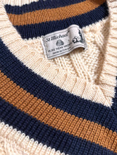Lade das Bild in den Galerie-Viewer, St Michael pull cricket torsadé 100% laine vierge Made in UK Taille L
