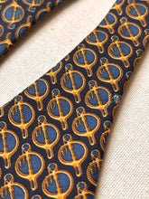 Lade das Bild in den Galerie-Viewer, Brooks Brothers noeud papillon en soie à motif d'inspiration équestre Made in USA
