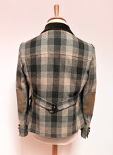 Charger l'image dans la galerie, Daks blazer vintage femme à carreaux en laine 42 FR

