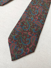 Afbeelding in Gallery-weergave laden, Lanvin Paris cravate vintage en soie à motif paisley Made in Italy
