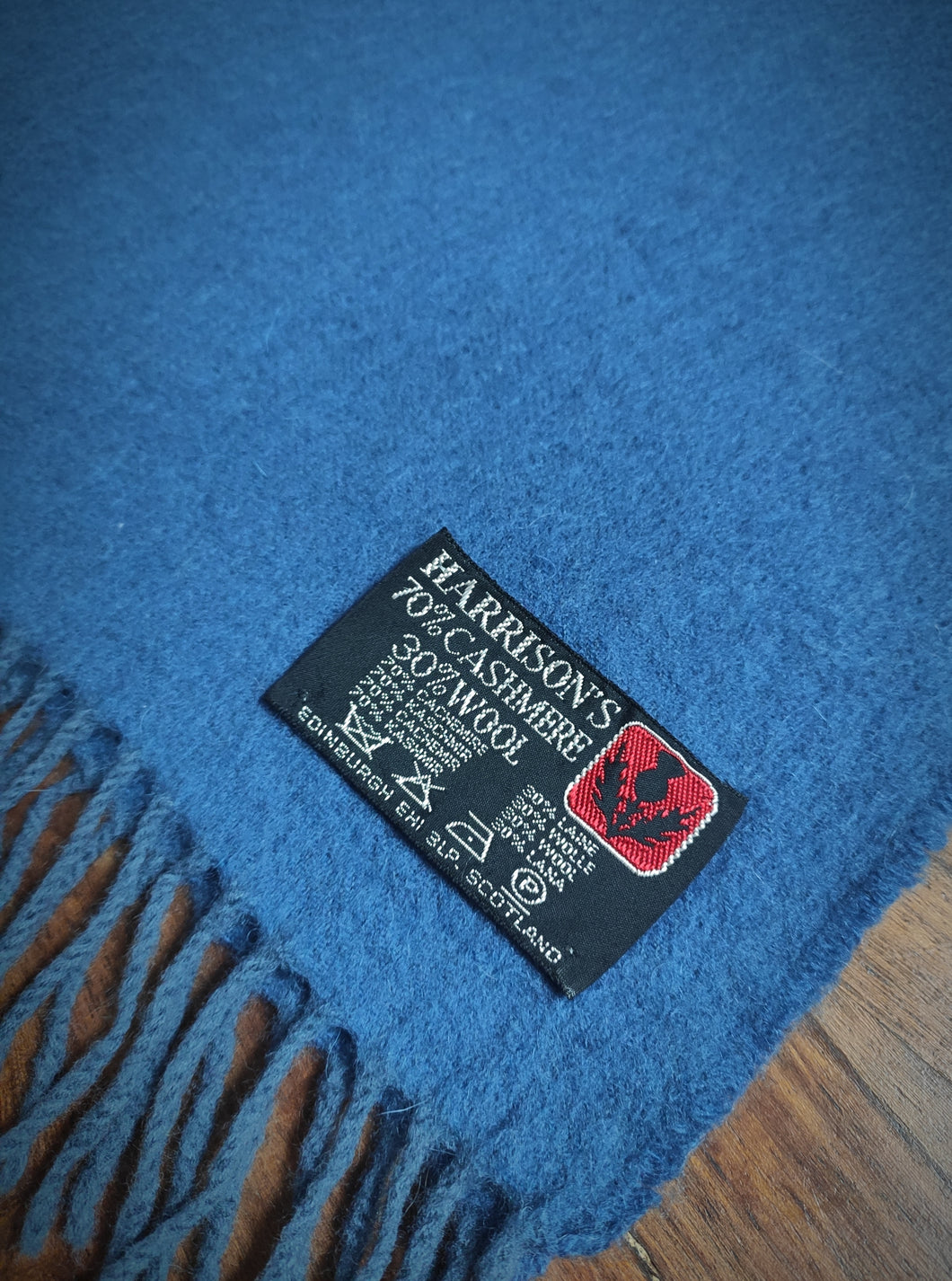 Harrison's écharpe bleue en cachemire et laine Made in Scotland