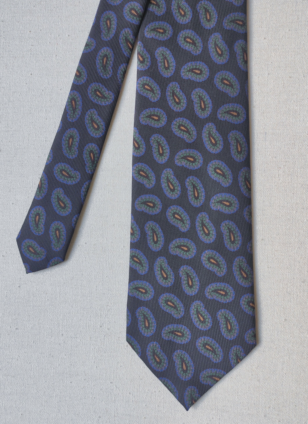 Ricchetti Parma cravate grise à motif paisley en soie Made in Italy