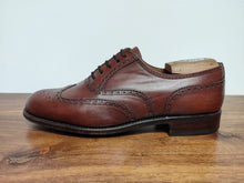 Afbeelding in Gallery-weergave laden, Carmina richelieus oxford en cuir de veau marron 6,5 UK / 40 FR
