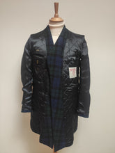 Carica l&#39;immagine nel visualizzatore di Gallery, Essentiel Antwerp X Harris Tweed manteau croisé tartan femme 100% laine S
