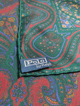 Afbeelding in Gallery-weergave laden, Polo Ralph Lauren pochette verte paisley en soie
