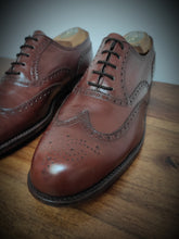 Afbeelding in Gallery-weergave laden, Carmina richelieus oxford en cuir de veau marron 6,5 UK / 40 FR
