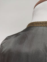 Carica l&#39;immagine nel visualizzatore di Gallery, Gilet de costume vintage en laine à carreaux fenêtre M
