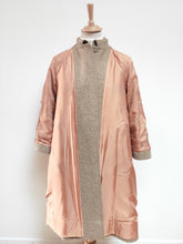 Charger l&#39;image dans la galerie, Aquascutum X F. Bellini manteau femme en pure laine Made in England 8 UK / 36 FR
