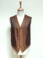 Afbeelding in Gallery-weergave laden, Gilet vintage marron orangé en laine et cachemire 52
