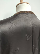 Carica l&#39;immagine nel visualizzatore di Gallery, Harris Tweed X Carl Gross gilet marron chiné en pure laine vierge 54
