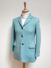 Charger l&#39;image dans la galerie, Berteil X Harris Tweed blazer vintage femme Made in France 38/40 FR
