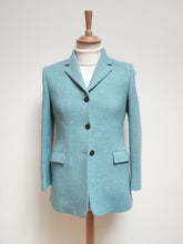 Afbeelding in Gallery-weergave laden, Berteil X Harris Tweed blazer vintage femme Made in France 38/40 FR
