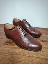 Afbeelding in Gallery-weergave laden, Carmina richelieus oxford en cuir de veau marron 6,5 UK / 40 FR
