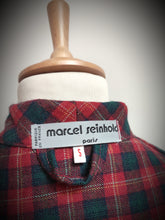 Charger l&#39;image dans la galerie, Marcel Reinhold Paris robe de chambre tartan vintage à col châle en laine Made in France
