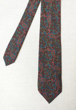 Afbeelding in Gallery-weergave laden, Lanvin Paris cravate vintage en soie à motif paisley Made in Italy
