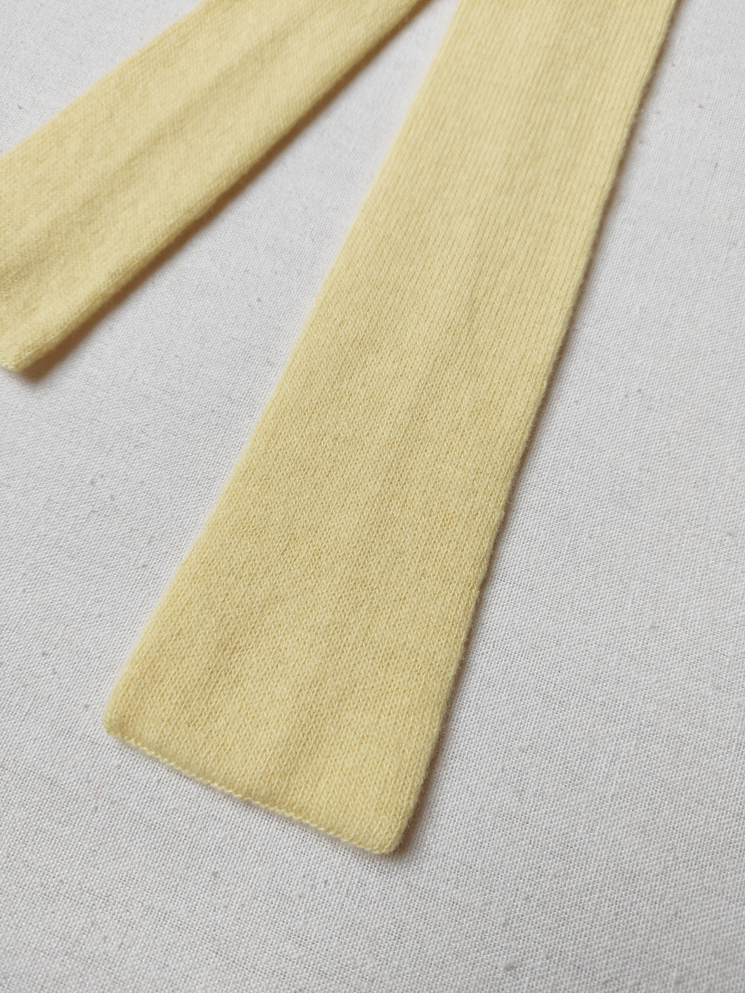 Boggi Milano cravate jaune vintage à bout carré en laine