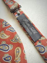 Charger l&#39;image dans la galerie, Noeud papillon vintage paisley orange en soie
