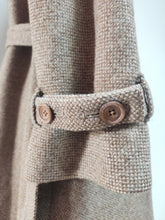 Afbeelding in Gallery-weergave laden, Aquascutum X F. Bellini manteau femme en pure laine Made in England 8 UK / 36 FR
