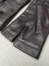 Carica l&#39;immagine nel visualizzatore di Gallery, Madelios Paris gants vintage en cuir marron brun S
