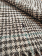 Charger l&#39;image dans la galerie, Polo Ralph Lauren écharpe à carreaux en laine d&#39;agneau Made in Scotland
