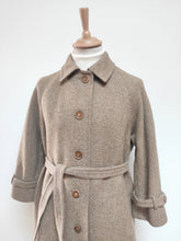 Afbeelding in Gallery-weergave laden, Aquascutum X F. Bellini manteau femme en pure laine Made in England 8 UK / 36 FR
