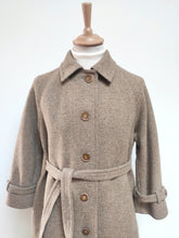 Afbeelding in Gallery-weergave laden, Aquascutum X F. Bellini manteau femme en pure laine Made in England 8 UK / 36 FR
