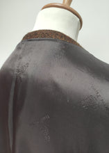 Carica l&#39;immagine nel visualizzatore di Gallery, Harris Tweed X Carl Gross gilet marron chiné en pure laine vierge 54
