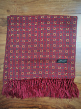 Charger l&#39;image dans la galerie, Tootal écharpe foulard vintage en soie Made in England
