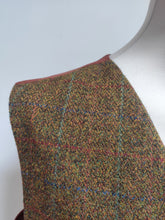 Afbeelding in Gallery-weergave laden, Harris Tweed gilet de costume à carreaux en pure laine vierge 58/60
