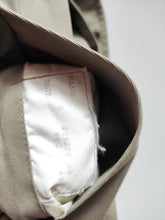 Afbeelding in Gallery-weergave laden, Aquascutum of London trench coat beige Aqua 5 100% coton Made in England L
