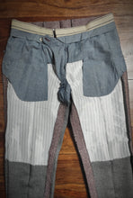 Afbeelding in Gallery-weergave laden, Suitsupply Soho pantalon bordeaux chevrons en laine et coton 48/M

