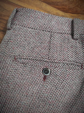 Charger l&#39;image dans la galerie, Suitsupply Soho pantalon bordeaux chevrons en laine et coton 48/M
