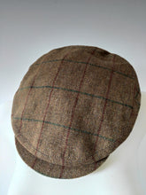 Afbeelding in Gallery-weergave laden, Tress &amp; Co London casquette à carreaux tweed pure laine 58/L
