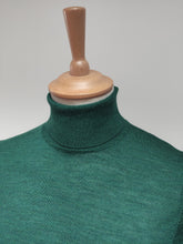 Carica l&#39;immagine nel visualizzatore di Gallery, Suitsupply pull à col roulé pure laine merinos XS
