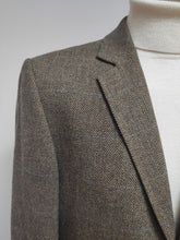 Charger l&#39;image dans la galerie, John Hanly &amp; Co veste tweed vintage pure laine vierge 50
