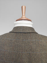 Charger l&#39;image dans la galerie, John Hanly &amp; Co veste tweed vintage pure laine vierge 50
