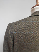 Charger l&#39;image dans la galerie, John Hanly &amp; Co veste tweed vintage pure laine vierge 50
