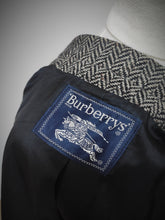 Afbeelding in Gallery-weergave laden, Burberrys blazer vintage croisé à chevrons 40/L
