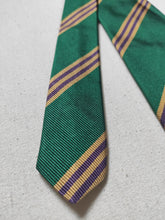 Afbeelding in Gallery-weergave laden, Berteil cravate club verte en soie Made in England
