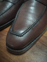 Afbeelding in Gallery-weergave laden, Stefanobi mocassins patinés en cuir lisse 9 UK/43 FR
