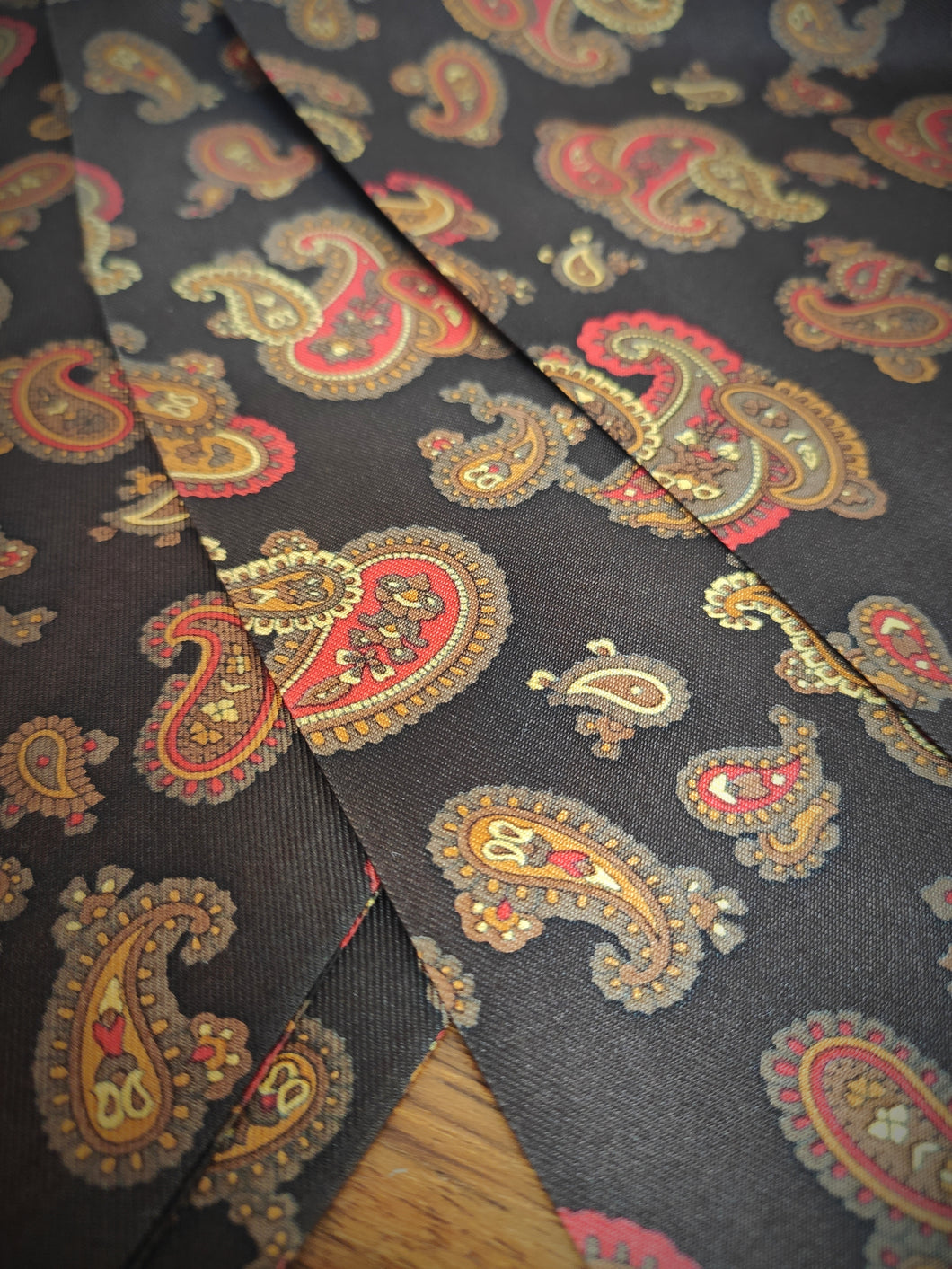 Carven foulard vintage en soie à motif paisley