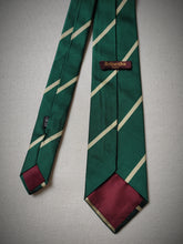 Afbeelding in Gallery-weergave laden, Arthur &amp; Fox cravate club verte en soie Made in Italy
