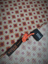 Afbeelding in Gallery-weergave laden, Butch Tailors pochette en laine à motif géométrique Made in Italy
